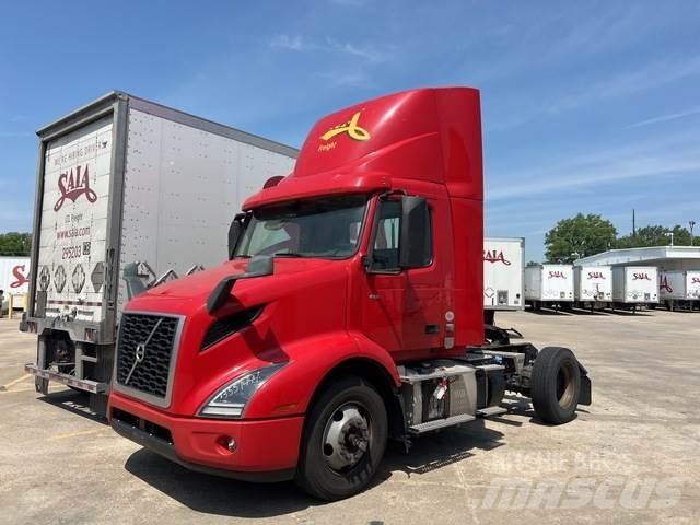Volvo VNM42T Traktorske jedinice