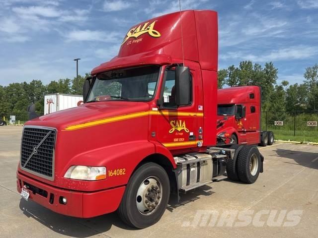 Volvo VNM42T Traktorske jedinice