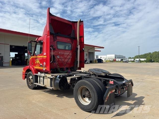 Volvo VNM42T Traktorske jedinice