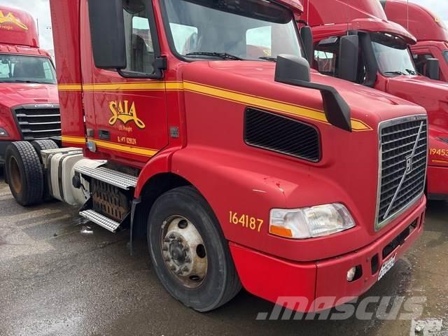 Volvo VNM42T Traktorske jedinice