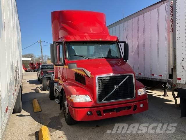 Volvo VNM42T Traktorske jedinice