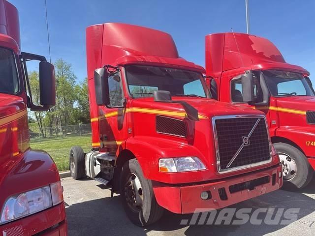 Volvo VNM42T Traktorske jedinice