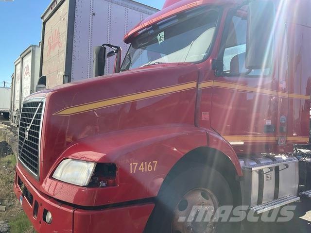 Volvo VNM42T Traktorske jedinice