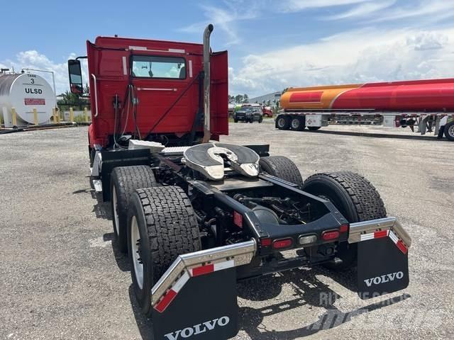 Volvo VNR Traktorske jedinice