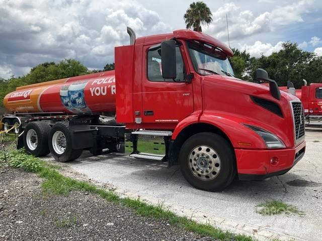 Volvo VNR Traktorske jedinice