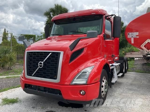 Volvo VNR Traktorske jedinice