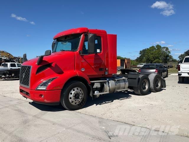 Volvo VNR Traktorske jedinice