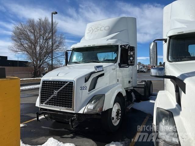 Volvo VNR64T Traktorske jedinice