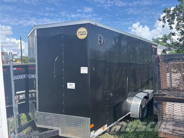 Wells Cargo  Sanduk prikolice