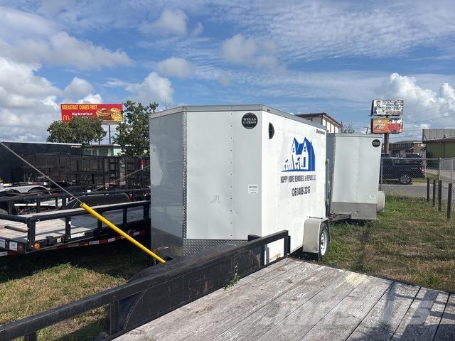 Wells Cargo  Sanduk prikolice