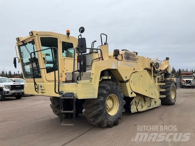 Wirtgen WR2400 Kompaktori zemlje