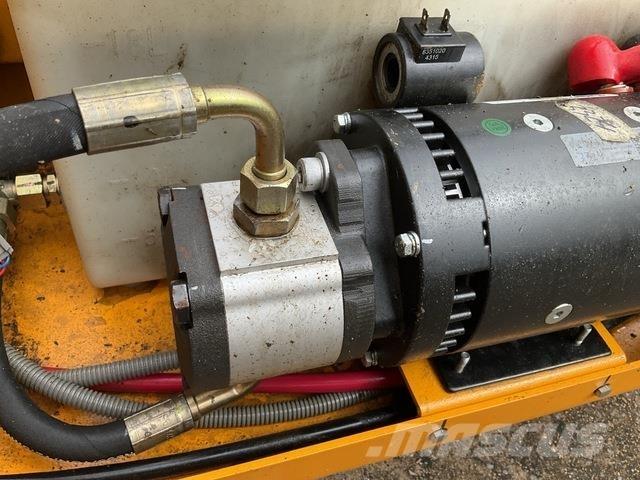 XCMG GTJZ1212 Škaraste platforme
