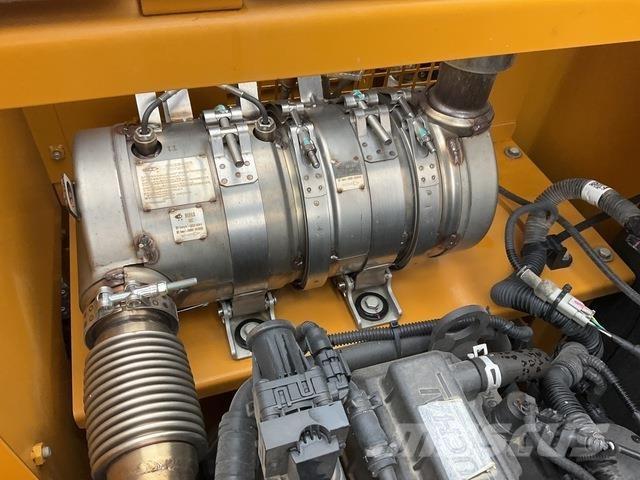 XCMG XE135G Bageri gusjeničari