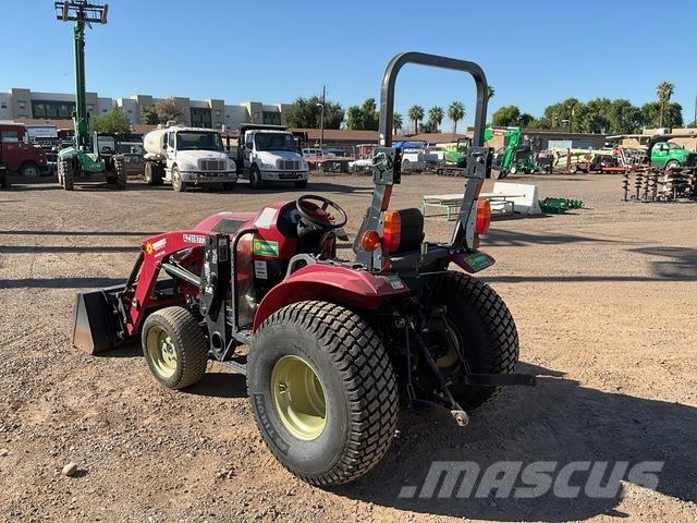 Yanmar YT235 Kompaktni (mali) traktori