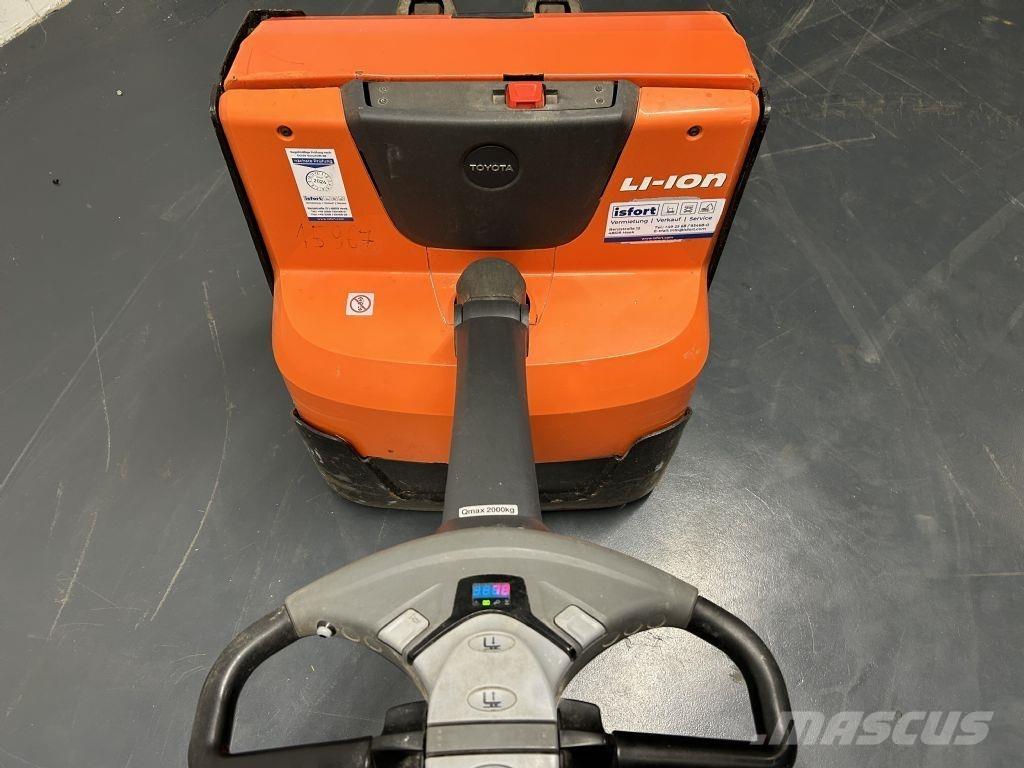 BT LWE200 - Lithium Ion Nisko podizni električni viličar