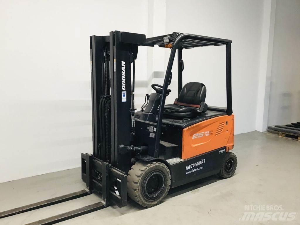 Doosan B25X-7 Električni viličari