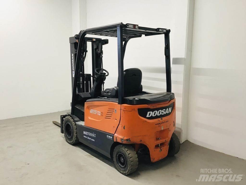 Doosan B25X-7 Električni viličari
