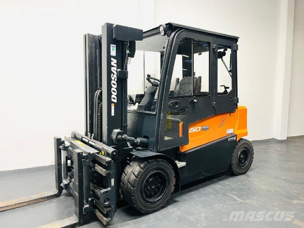 Doosan B50X-7 Električni viličari