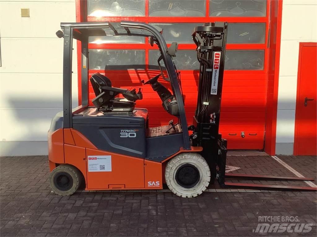 Toyota 8FBMKT30 Električni viličari