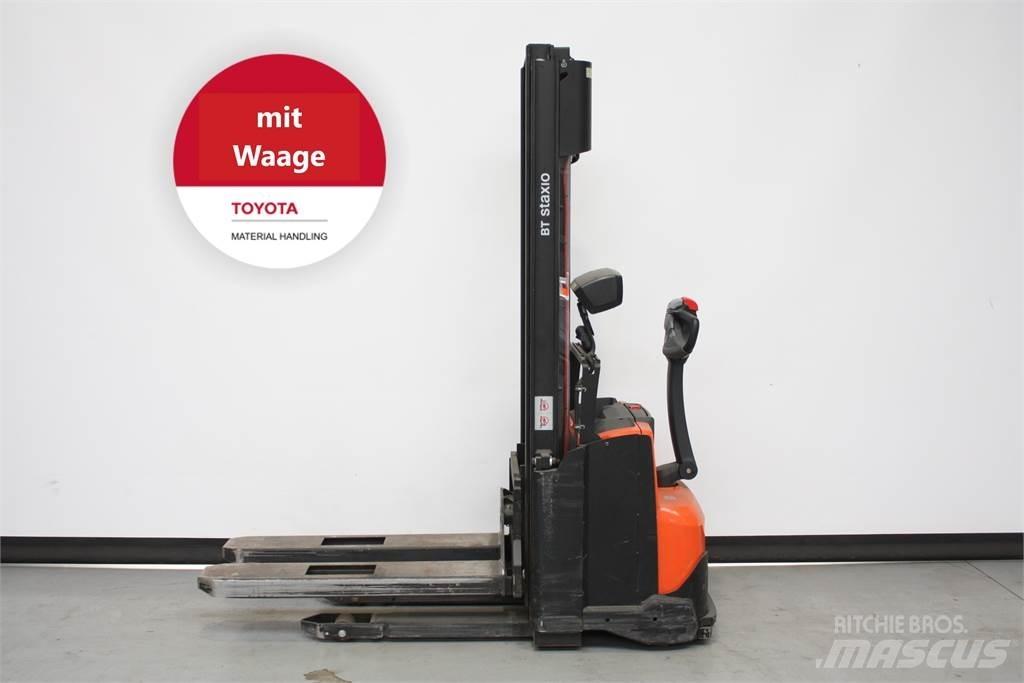 Toyota SWE140 Ručni električni viličar