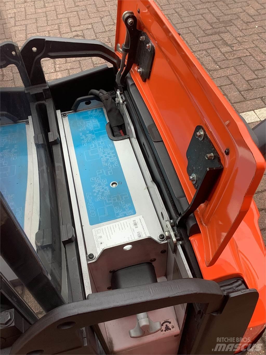 Toyota SWE145 Ručni električni viličar