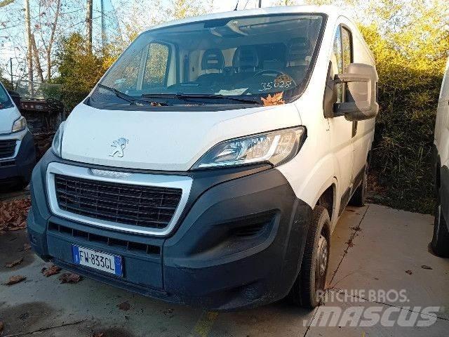 Peugeot BOXER Sanduk kombiji