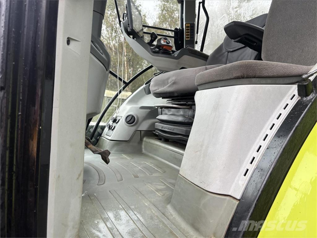 CLAAS ARION 650 Traktori