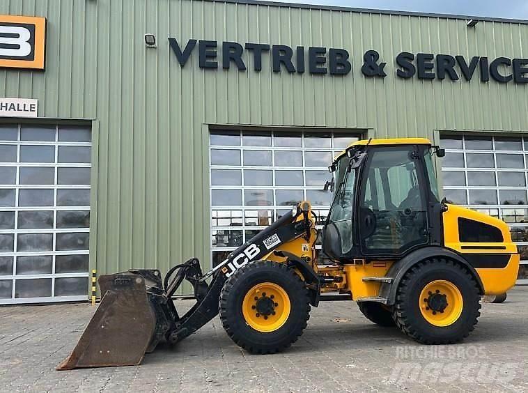 JCB 409 Utovarivači na kotačima