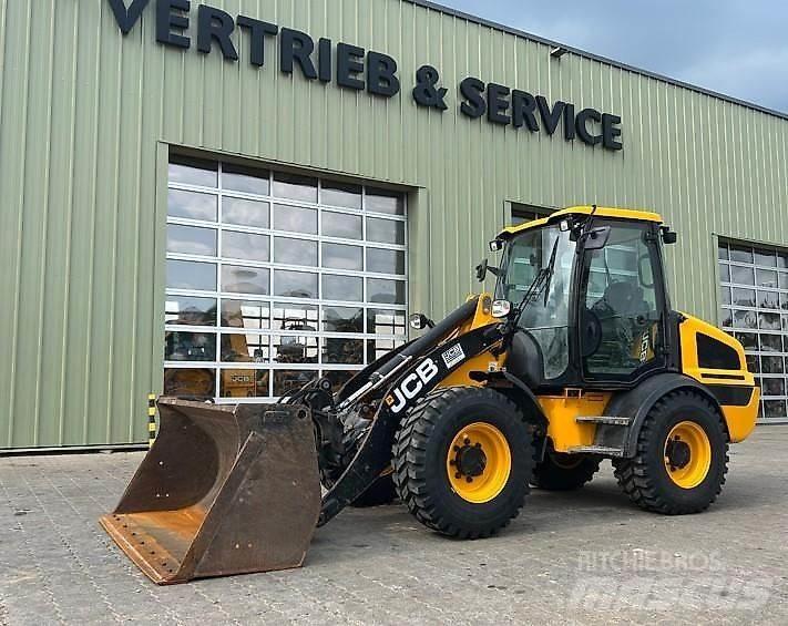 JCB 409 Utovarivači na kotačima