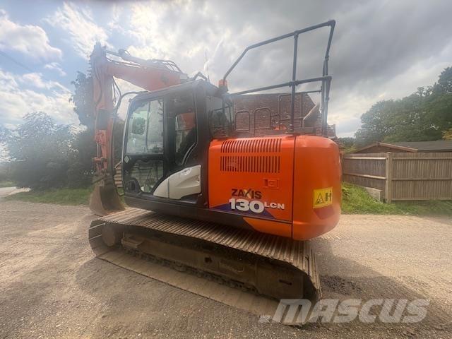 Hitachi ZX130-6 Bageri gusjeničari