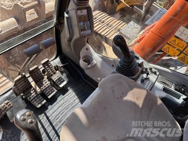 Hitachi ZX210-6 Bageri gusjeničari