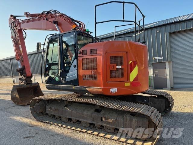 Hitachi ZX225 US-6 Bageri gusjeničari