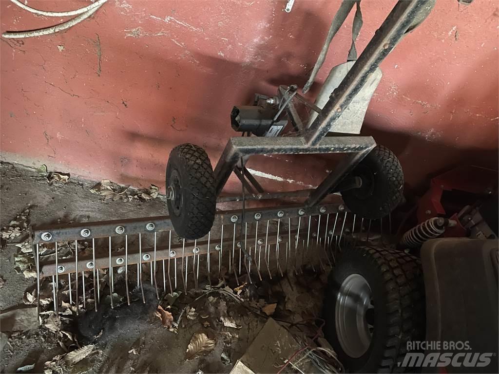  ATV M EL HEJS Okretači i sakupljači sijena