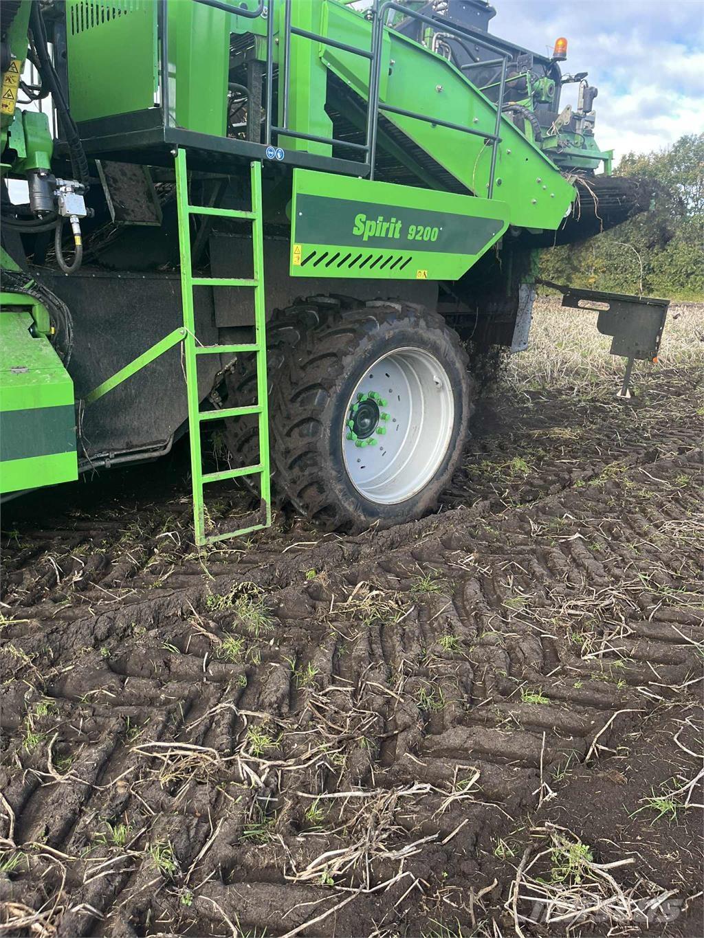 AVR 9200 CR Skupljači i kopači krumpira