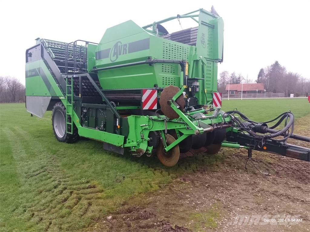 AVR SPIRIT 9200 Skupljači i kopači krumpira
