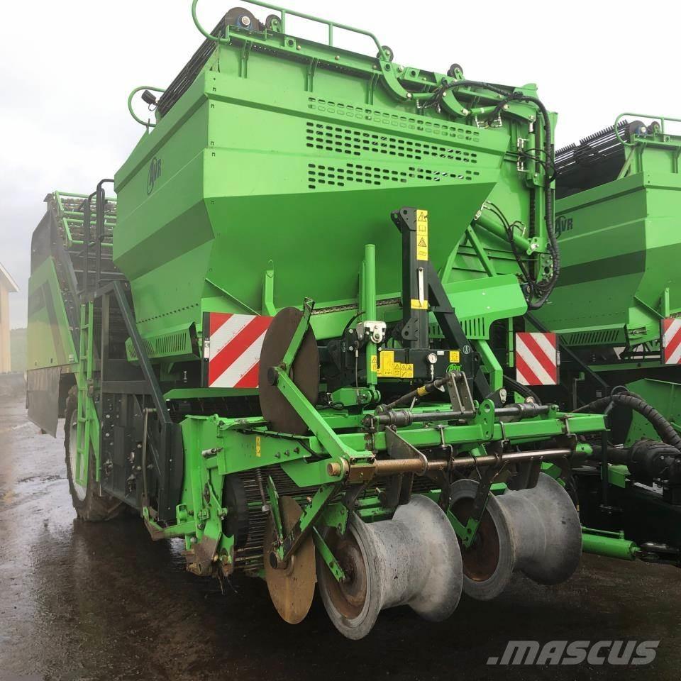 AVR SPIRIT 9200 Skupljači i kopači krumpira