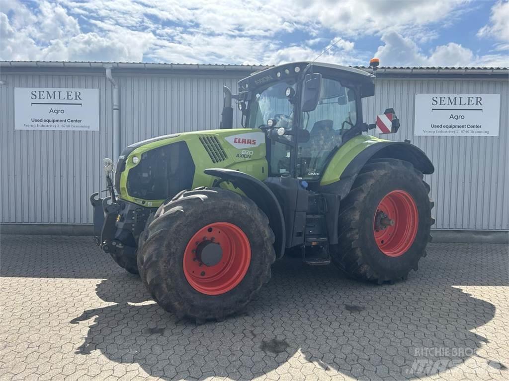 CLAAS AXION 870 Traktori