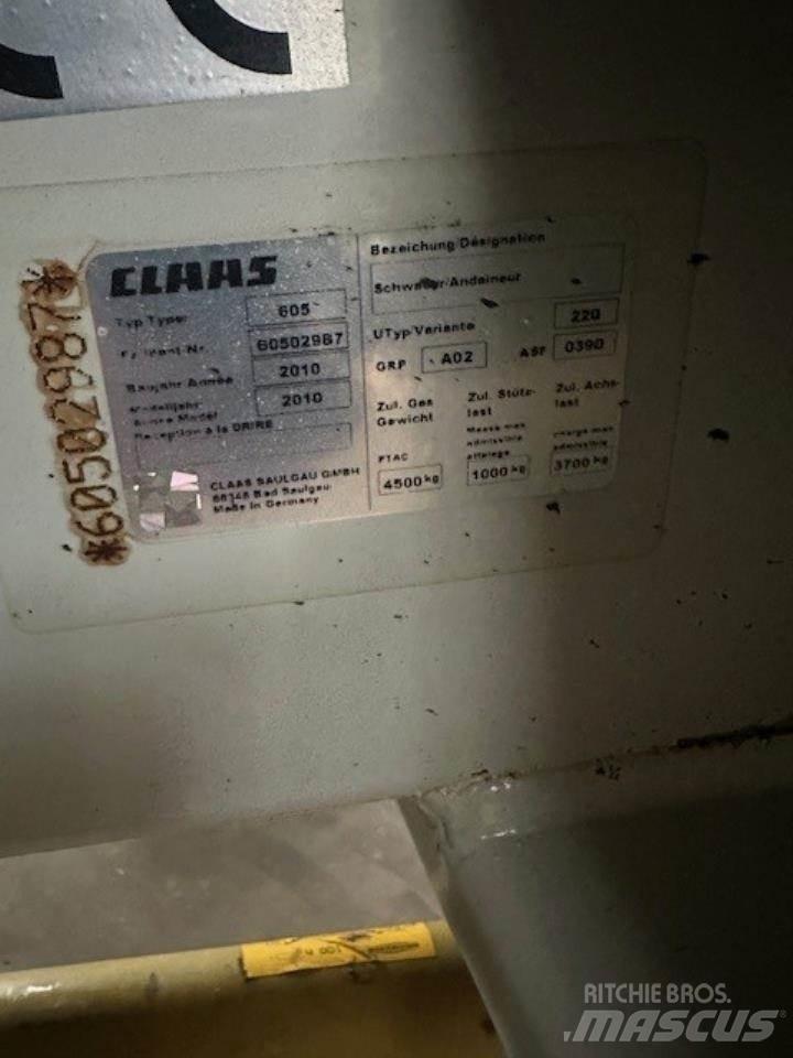 CLAAS LINER 3000 Okretači i sakupljači sijena