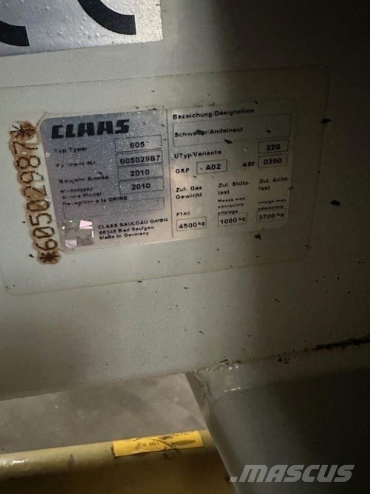 CLAAS LINER 3000 Okretači i sakupljači sijena