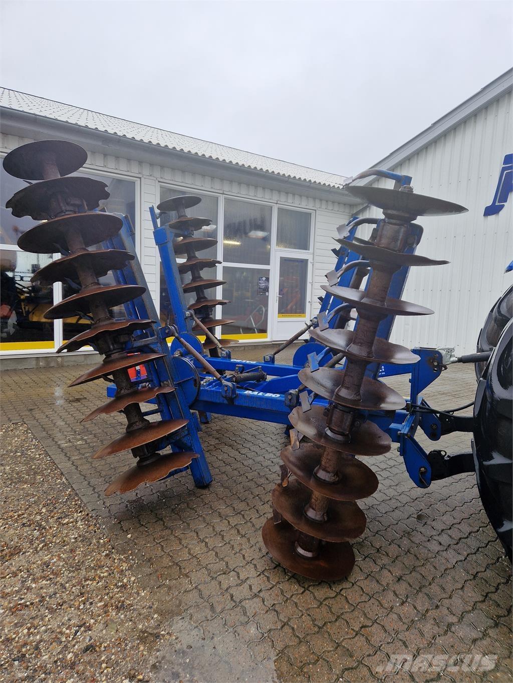 Dal-Bo AXC 4,6M Tanjurače