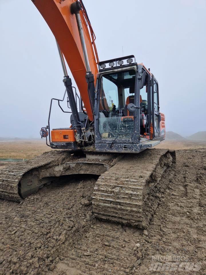 Doosan 255-5 Bageri gusjeničari