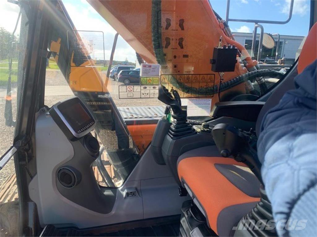 Doosan 255-5 Bageri gusjeničari