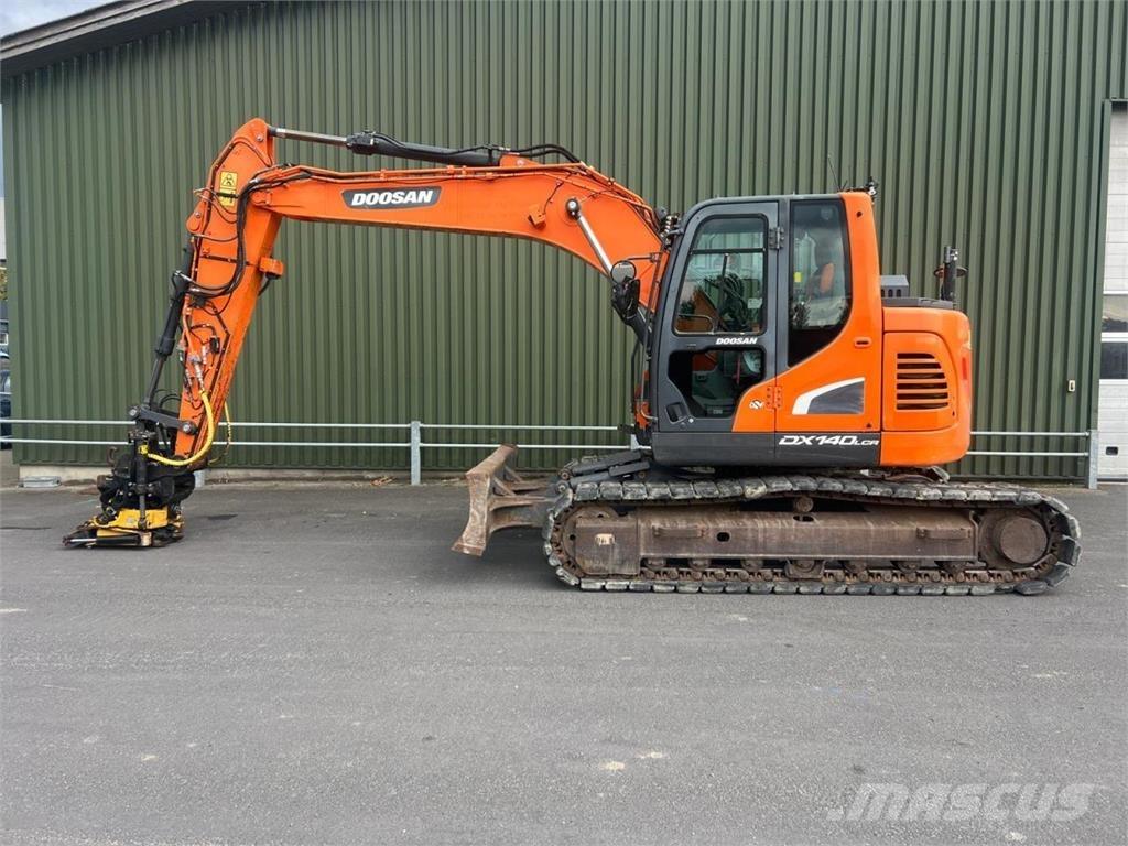 Doosan DX140LCR-5 Bageri gusjeničari