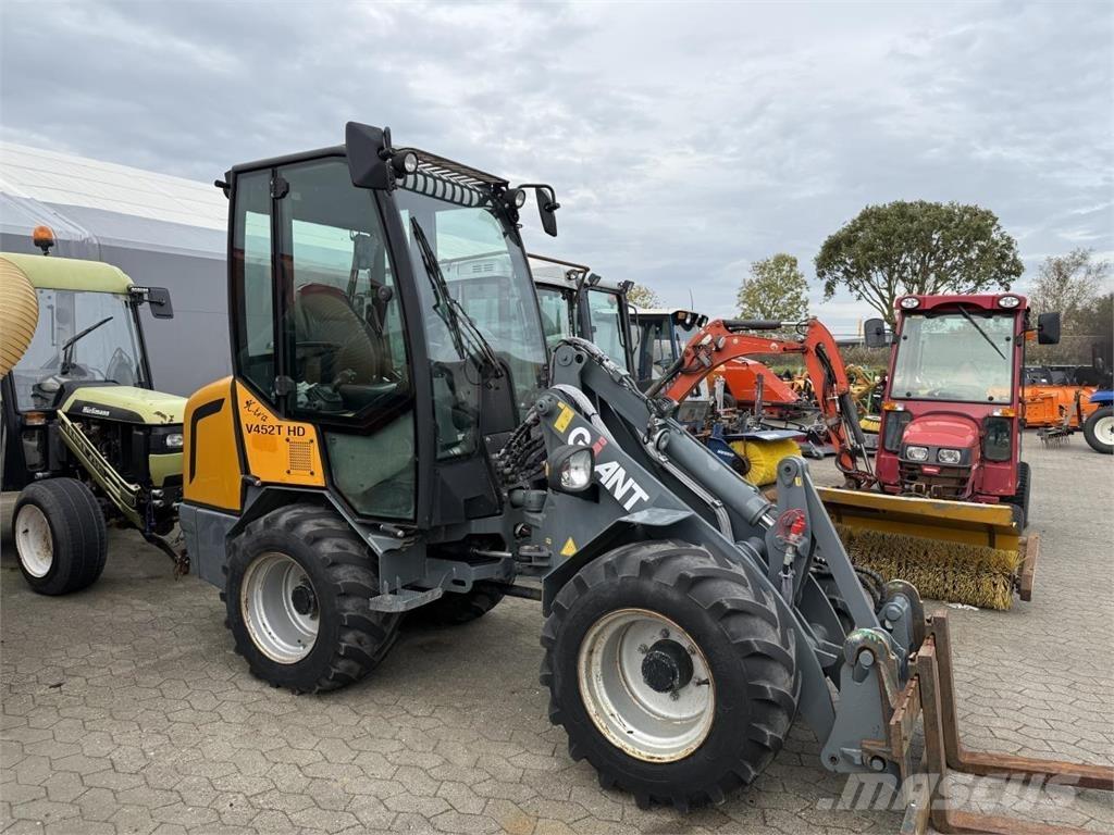 GiANT 2700HD Mini utovarivači