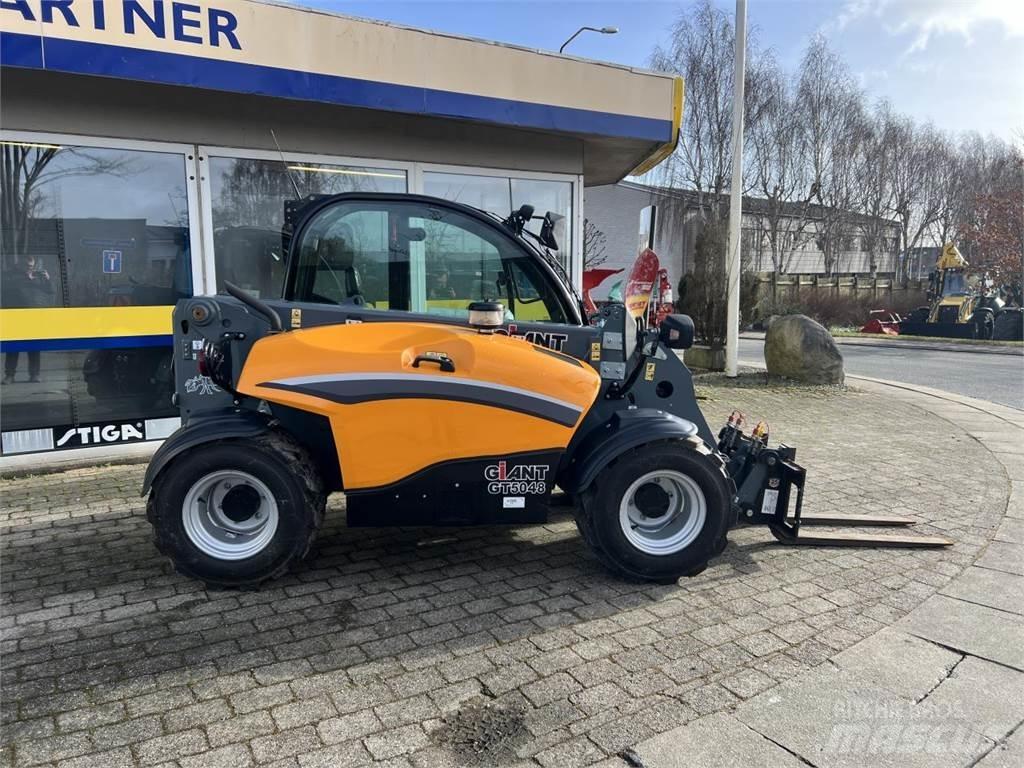 GiANT GT5048 Teleskopski viličari