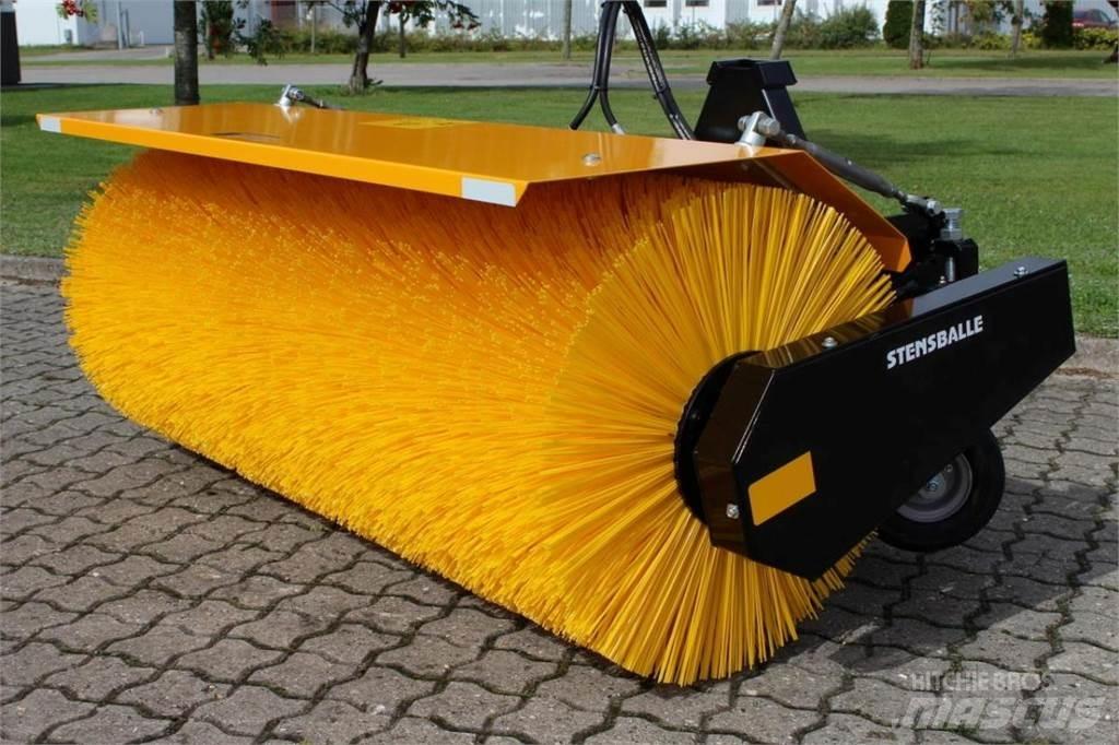 GMR FF 1500 MA Strojevi za metenje