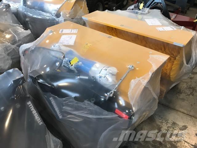 GMR FF1300 Strojevi za metenje