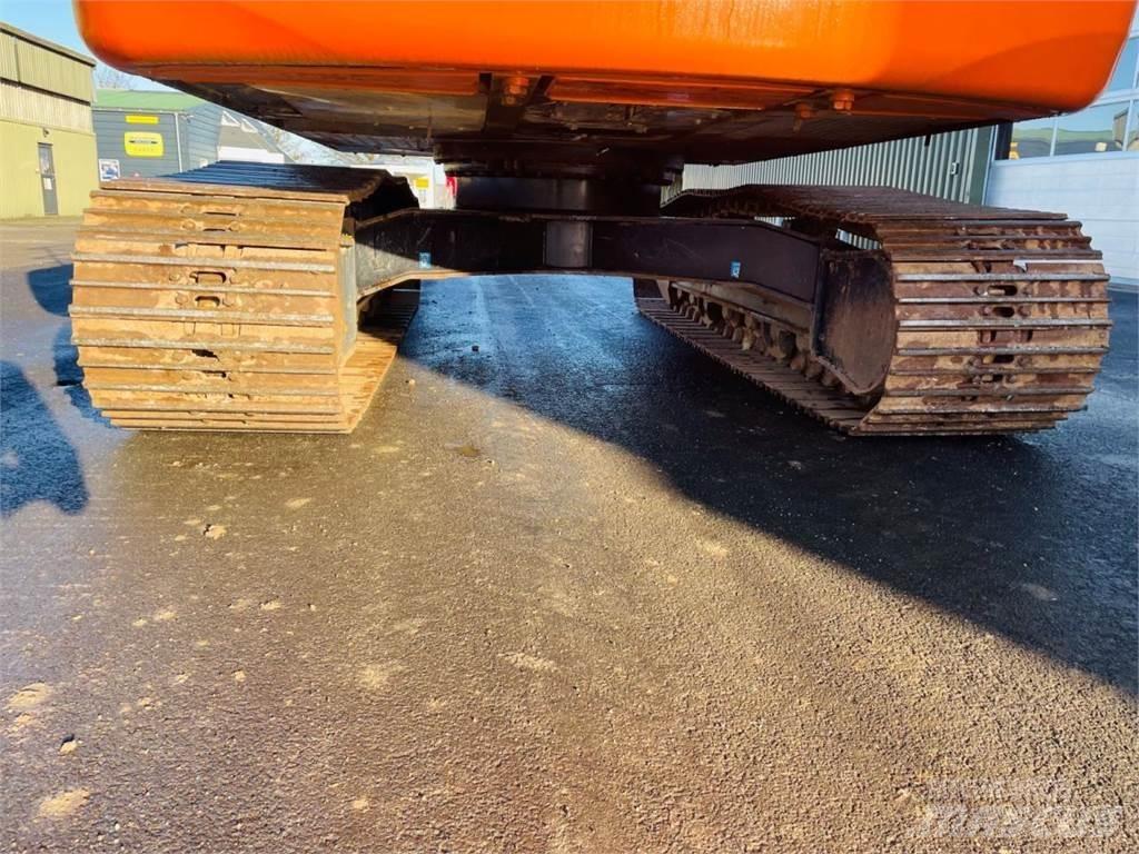 Hitachi ZX210-6 Bageri gusjeničari