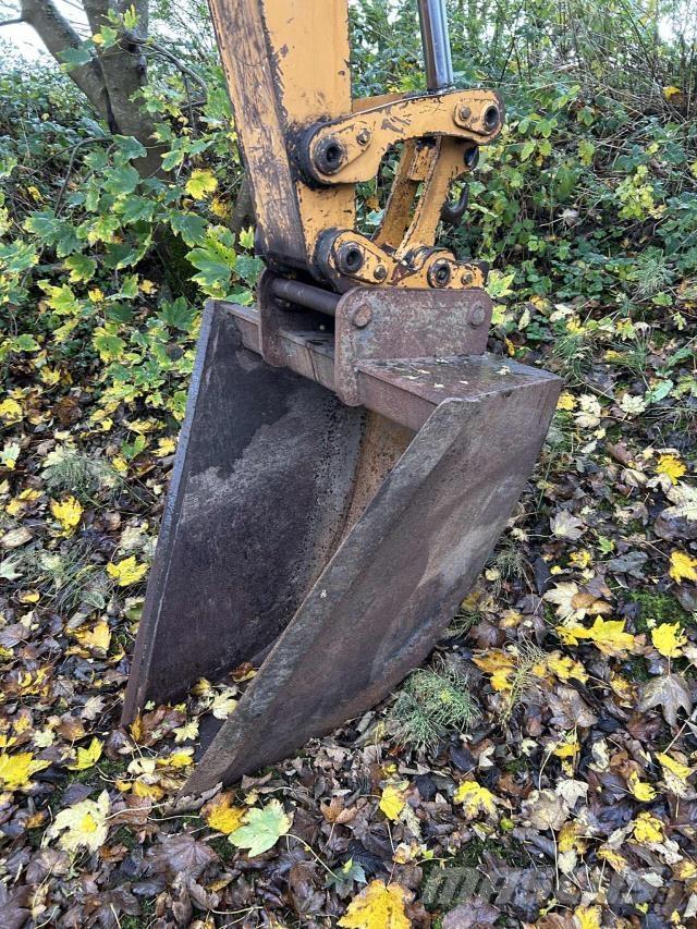 Hydrema 806 Utovarni rovokopači