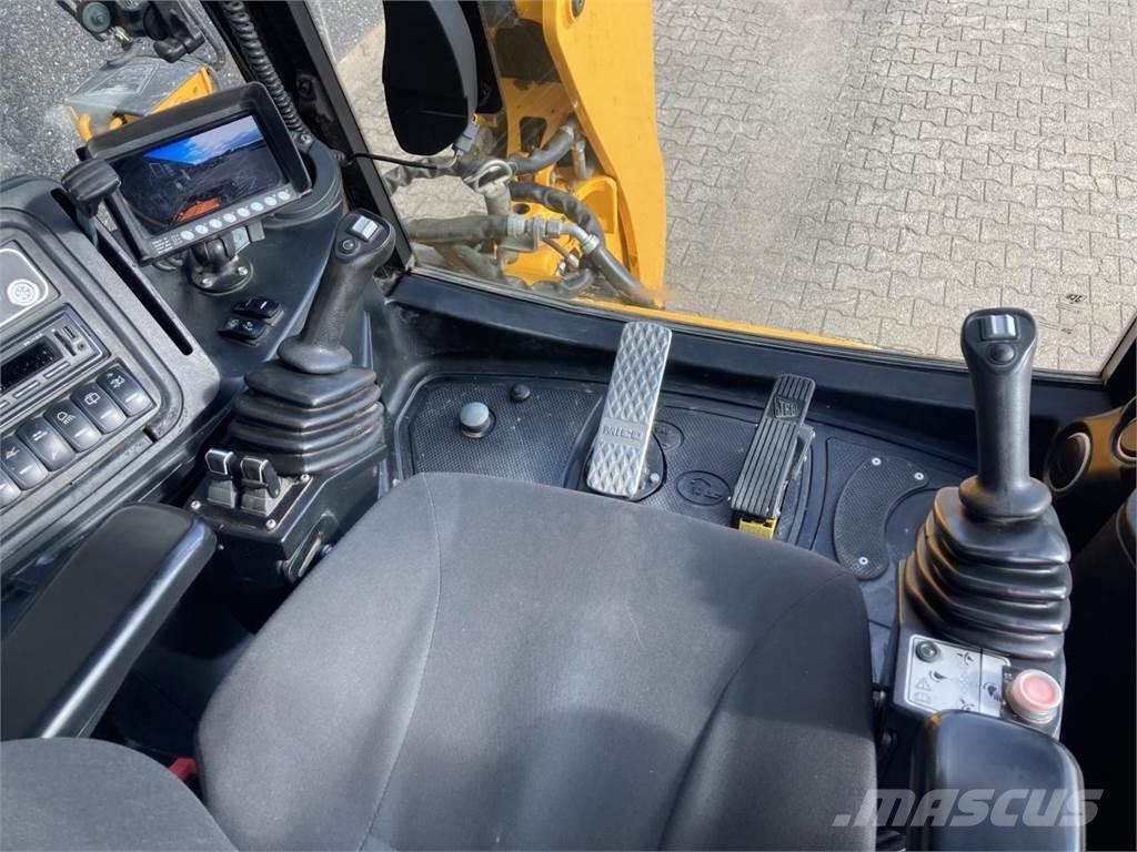 JCB 4CX Utovarni rovokopači